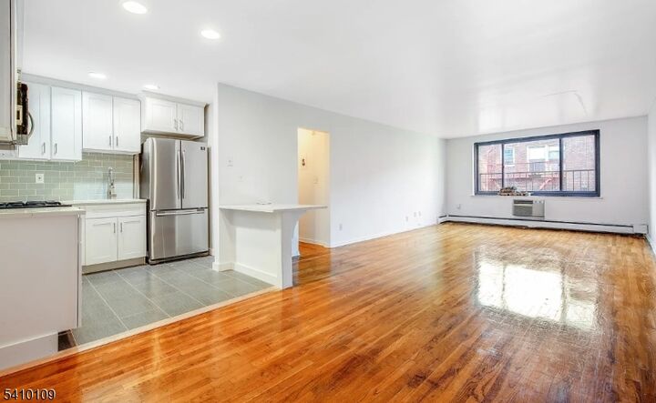 Property Photo: 171 Vose Ave 3I NJ 07079