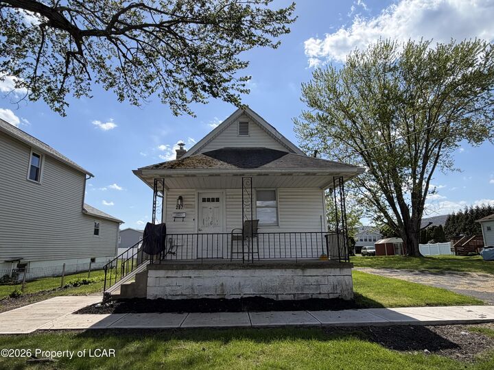 Property Photo:  287 Grant Street  PA 18643 