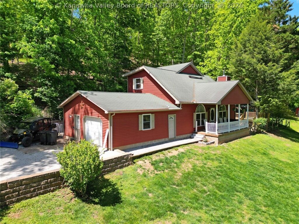 Property Photo:  9 Wyman Drive  WV 25312 
