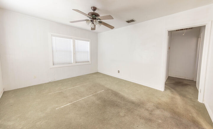 Property Photo:  110 Uvalde Avenue  TX 79415 