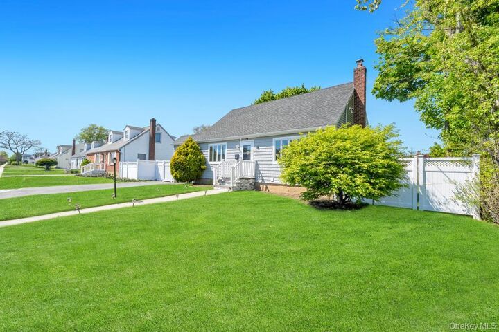 Property Photo:  259 N Rutherford Avenue  NY 11758 