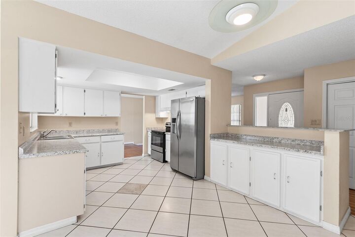 Property Photo:  8971 Angelica Drive  FL 32836 