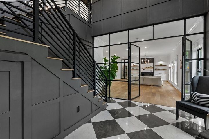 Property Photo: 3501 W Tacon Street FL 33629