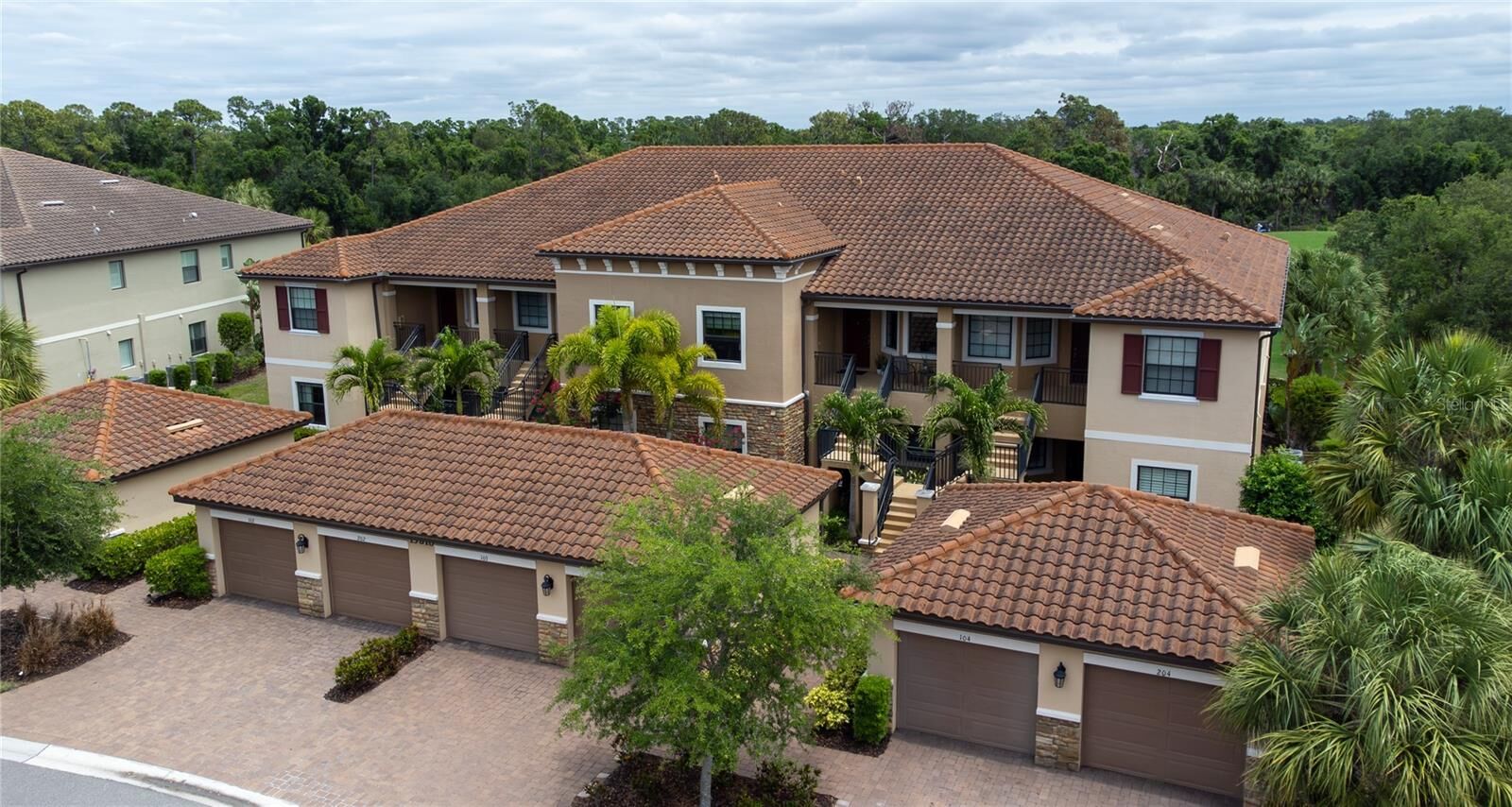 Property Photo: 13810 Messina Loop 203 FL 34211