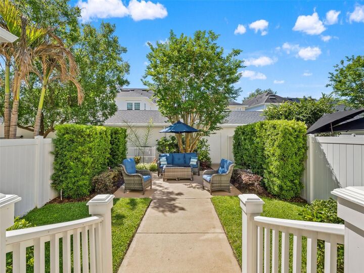 Property Photo:  1645 Lake Baldwin Lane  FL 32814 