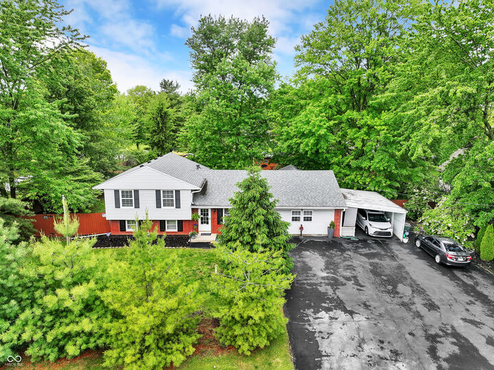 Property Photo:  1570 Apple Street  IN 46140 
