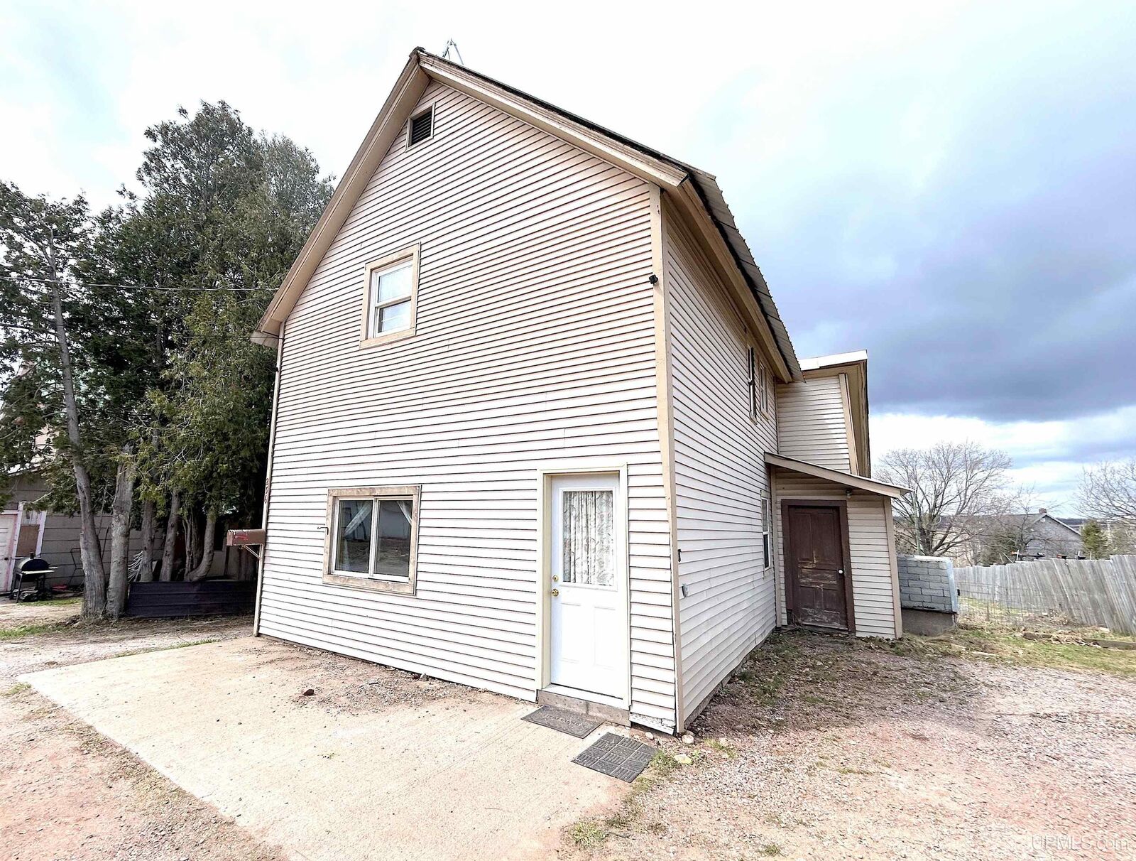 Property Photo:  236 Stone Street  MI 49849-0000 