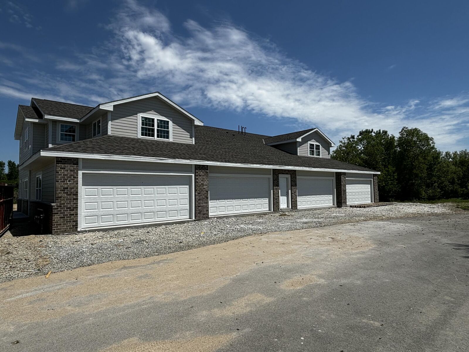 Property Photo:  465 Hillary Cir  WI 53038 