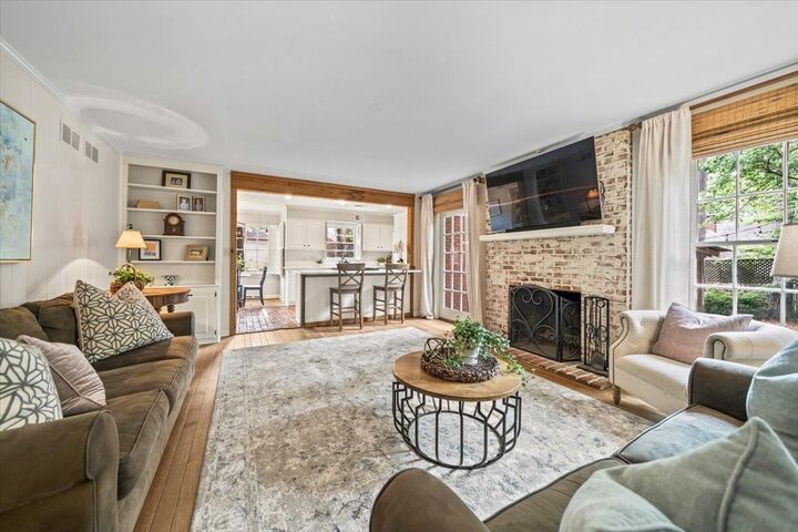 Property Photo:  2345 Kirby Woods Cv  TN 38119 
