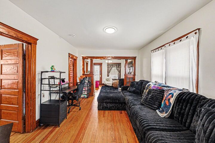 Property Photo:  1822 4th Street  MI 48192 