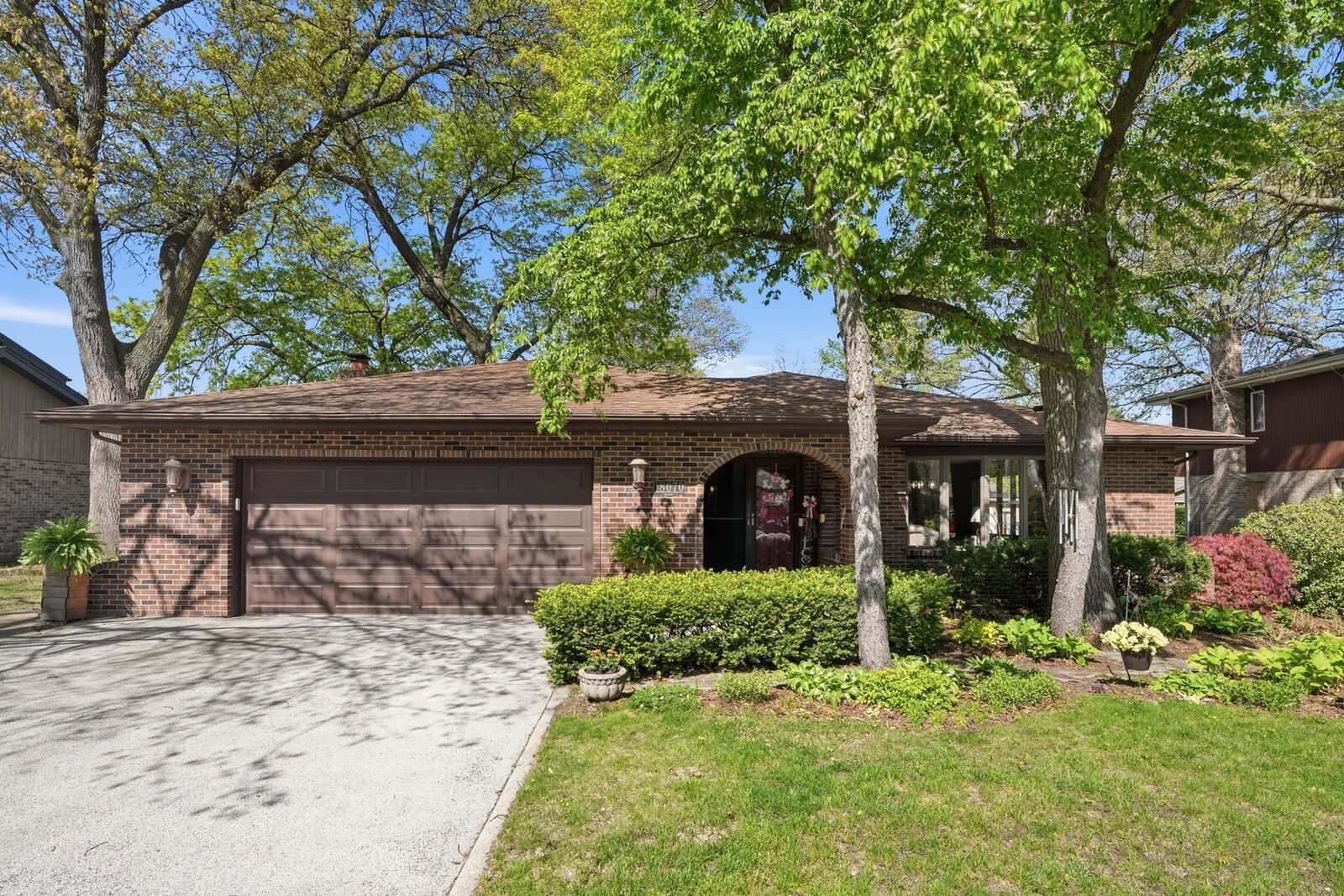 Property Photo: 18070 Whitman Lane IL 60438