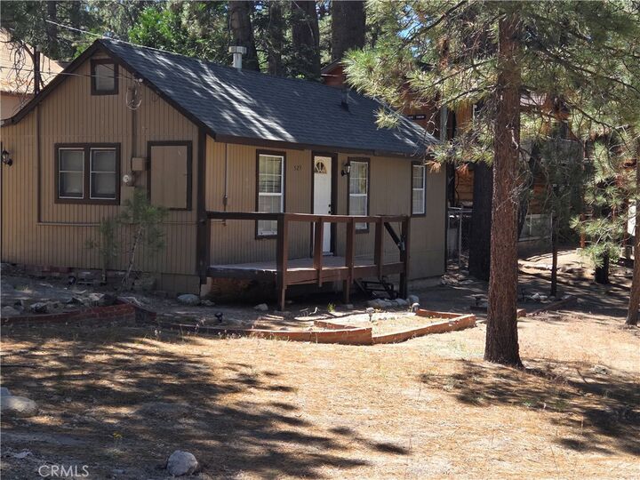 Property Photo:  525 Yukon  CA 92341 