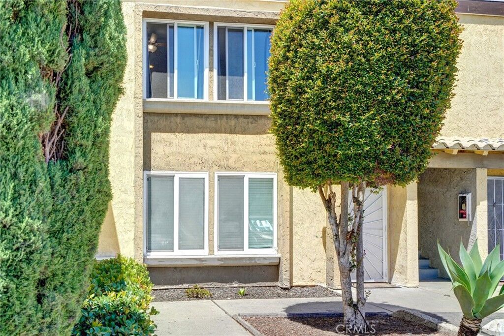 Property Photo:  1627 Pentecost 7  CA 92105 