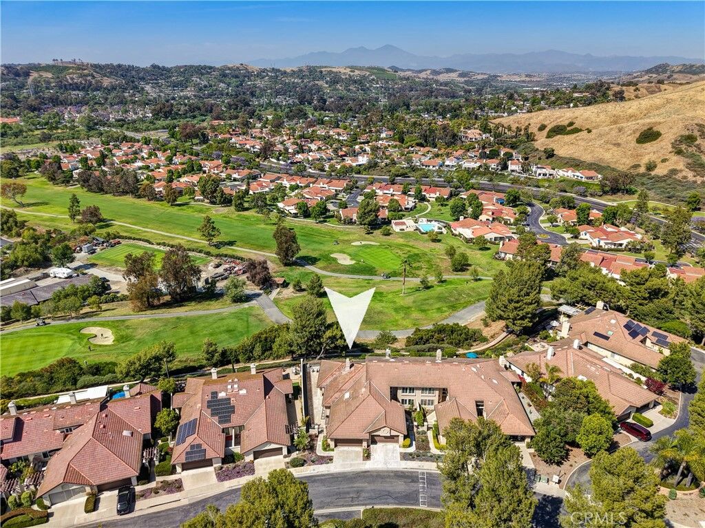 Property Photo:  27689 Via Sequoia  CA 92675 