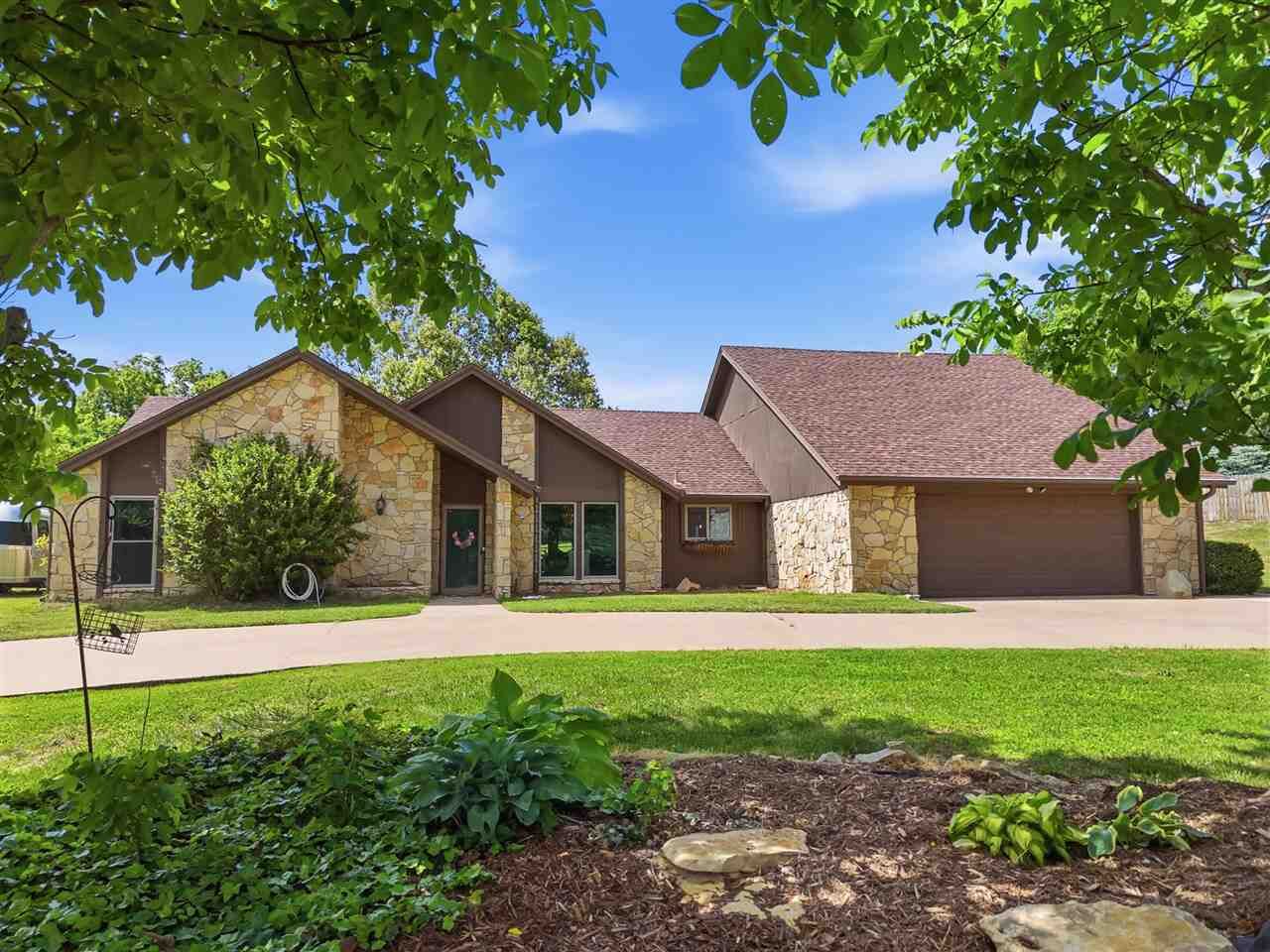 Property Photo:  146 Bobwhite  OK 74604 