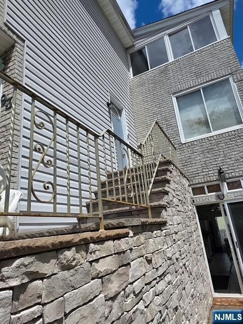 Property Photo:  93 Bank Street 2  NJ 07407 