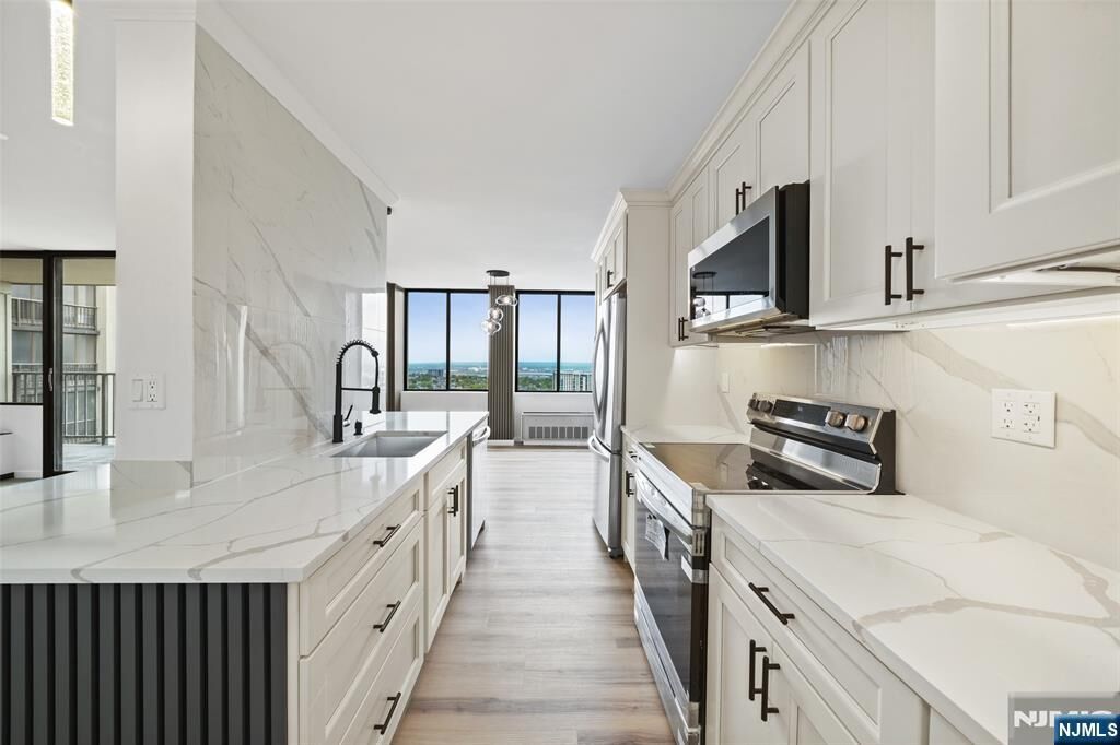 Property Photo: 300 Winston Drive 2802 NJ 07010