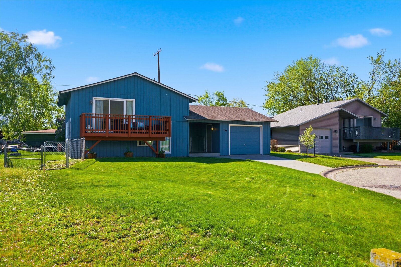 Property Photo:  19 Russell Park W  MT 59801 
