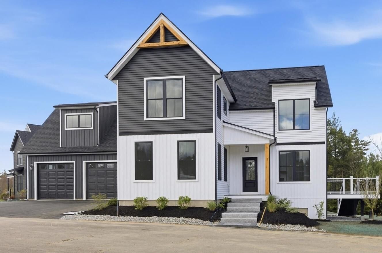 Property Photo:  41 Roberts Drive  NH 03452 