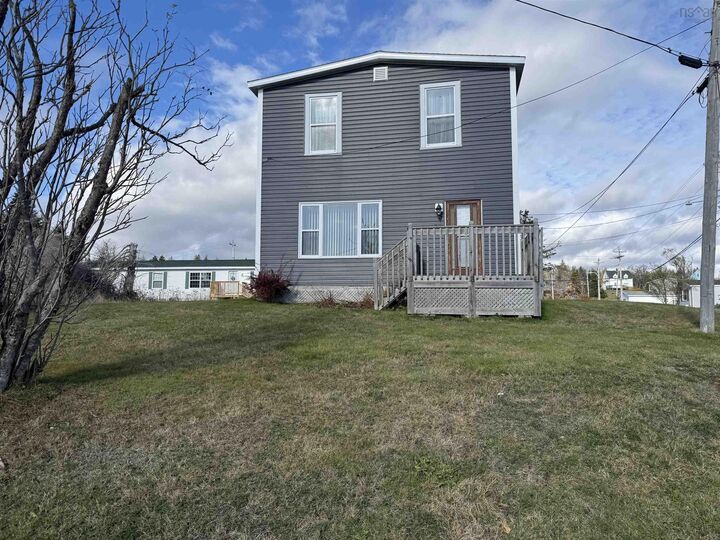 37 Kent Street — photo 1