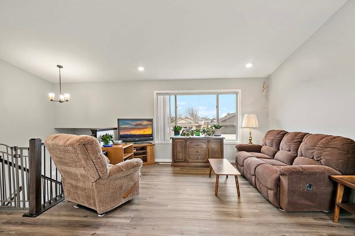 Property Photo:  1024 Talon Avenue  MN 55981 