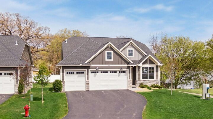 Property Photo:  29311 Kenwood Way  MN 55013 