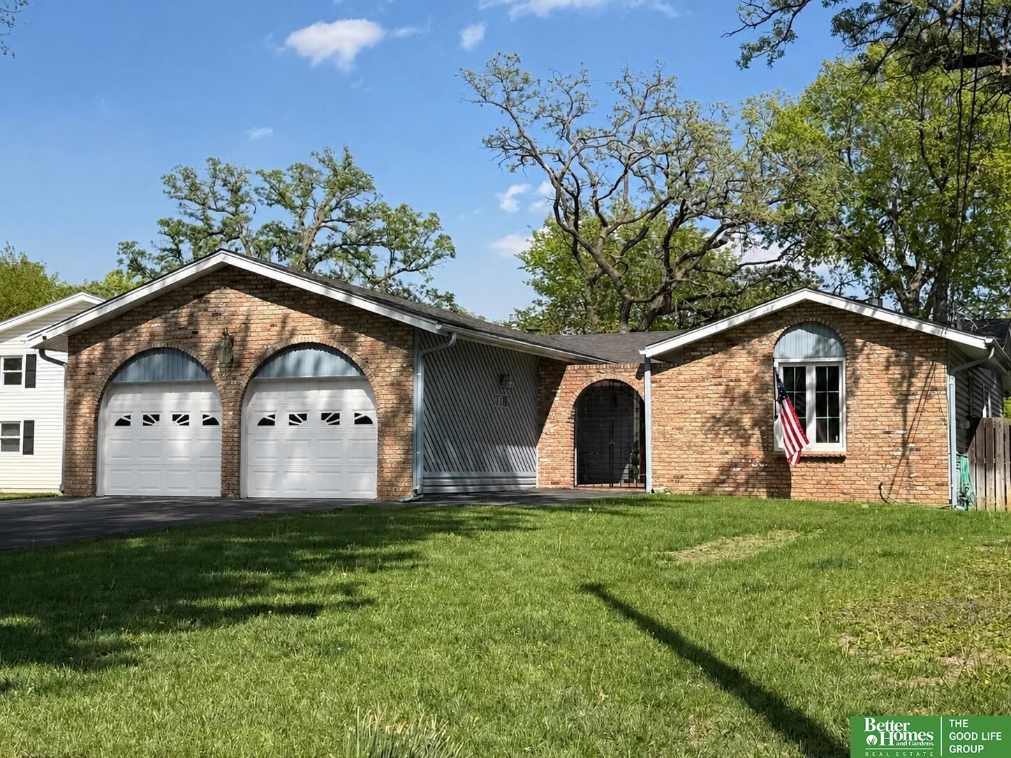 Property Photo:  515 Bellevue Boulevard  NE 68005 