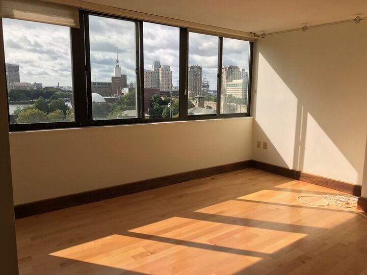 Property Photo:  8 Whittier Place 7H  MA 02114 