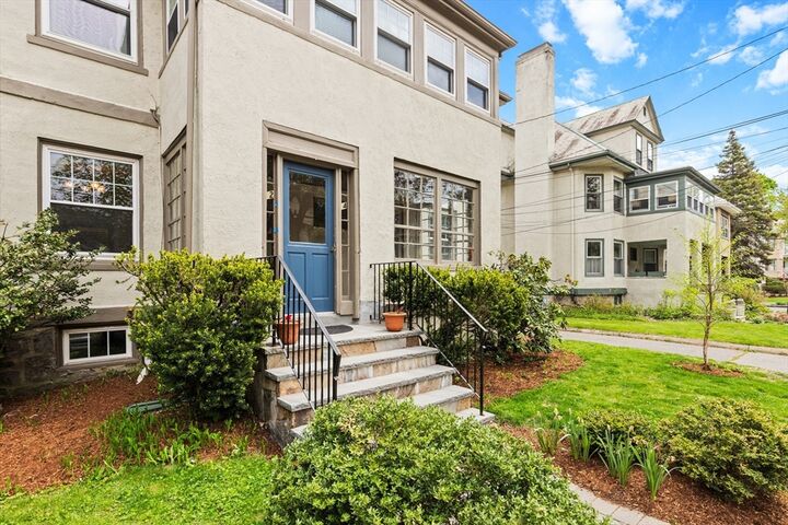 Property Photo:  12 Spruce St 12  MA 02472 