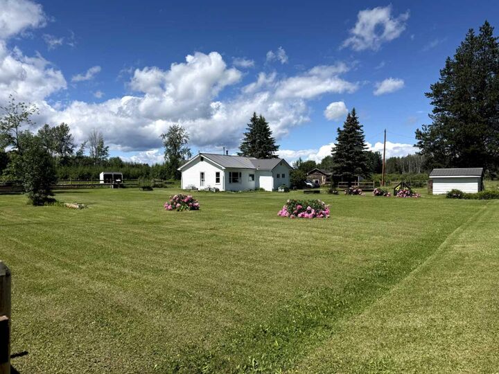 Property Photo: 10014B 2 Highway AB T0G 1K0