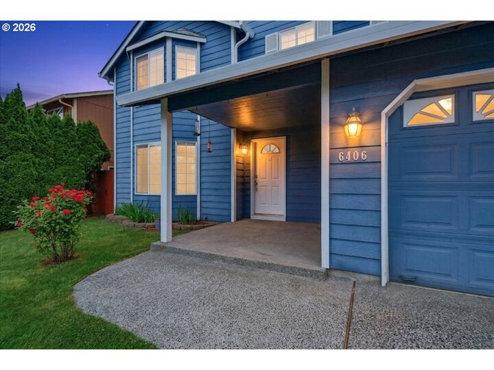 Property Photo:  6406 NE 106th Cir  WA 98686 