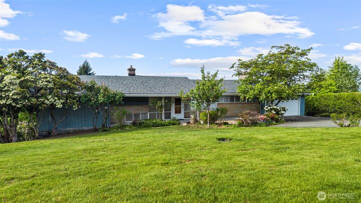 Property Photo:  14508 SE 50th Street  WA 98006 