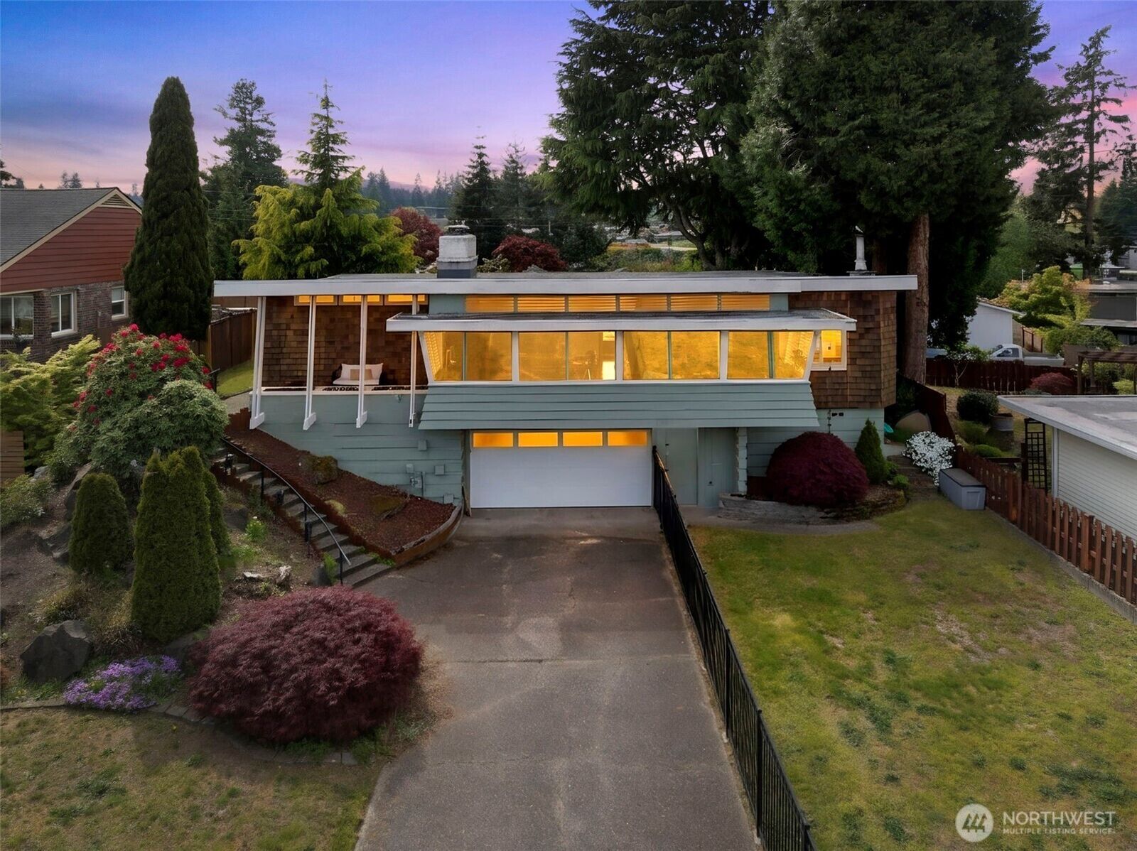 Property Photo: 4826 Delaware Avenue WA 98203