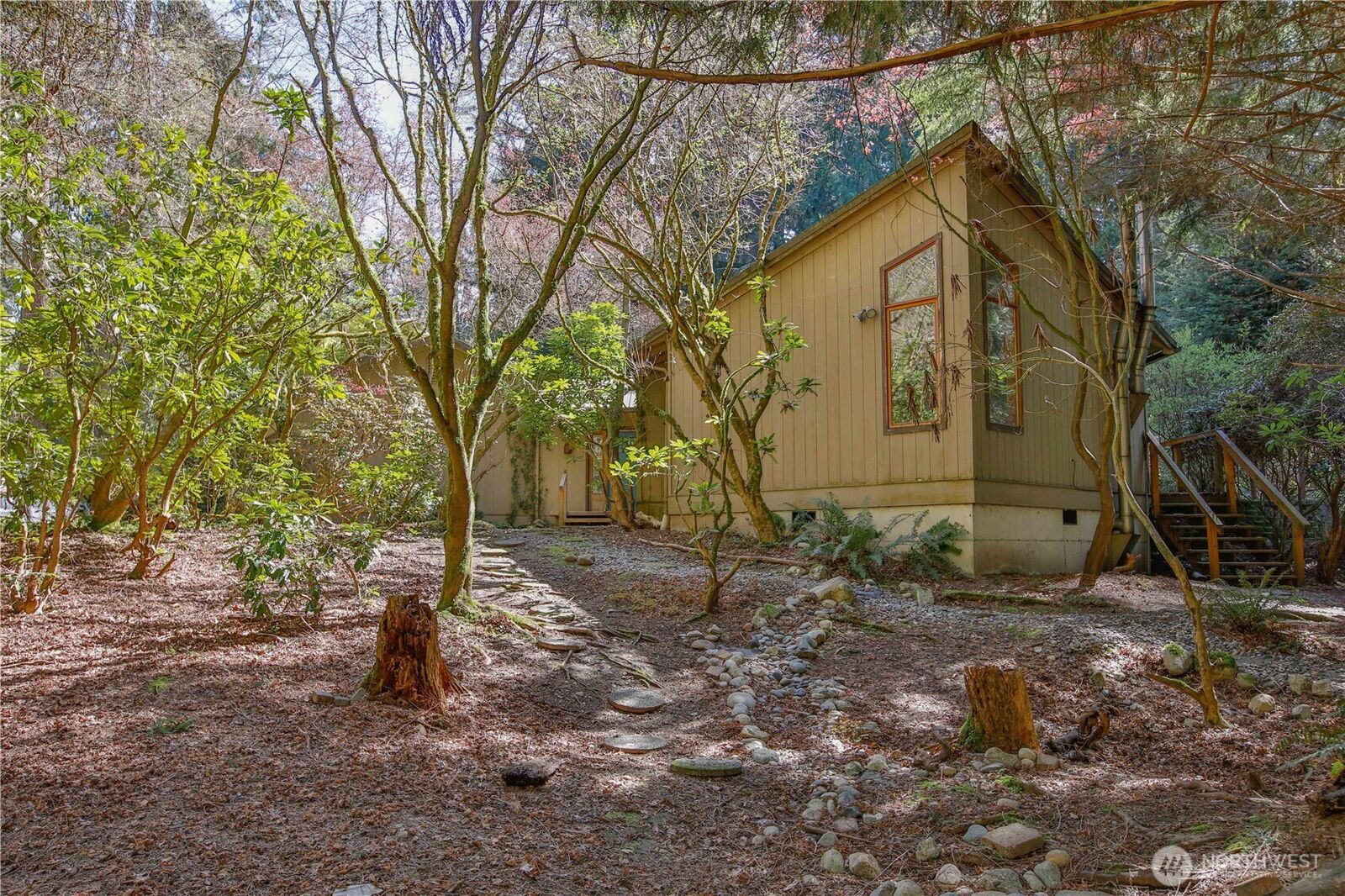 Property Photo:  4050  Tree Frog Lane  WA 98260 