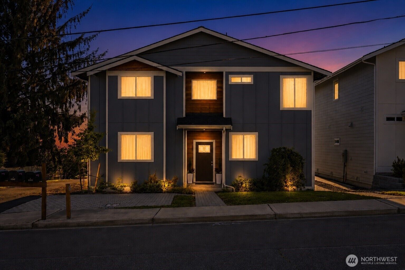 Property Photo:  3058  44th Avenue NE  WA 98422 