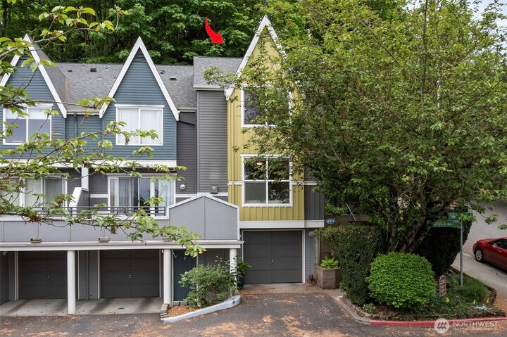 Property Photo:  1501  Cherrylane Avenue S 1501  WA 98144 