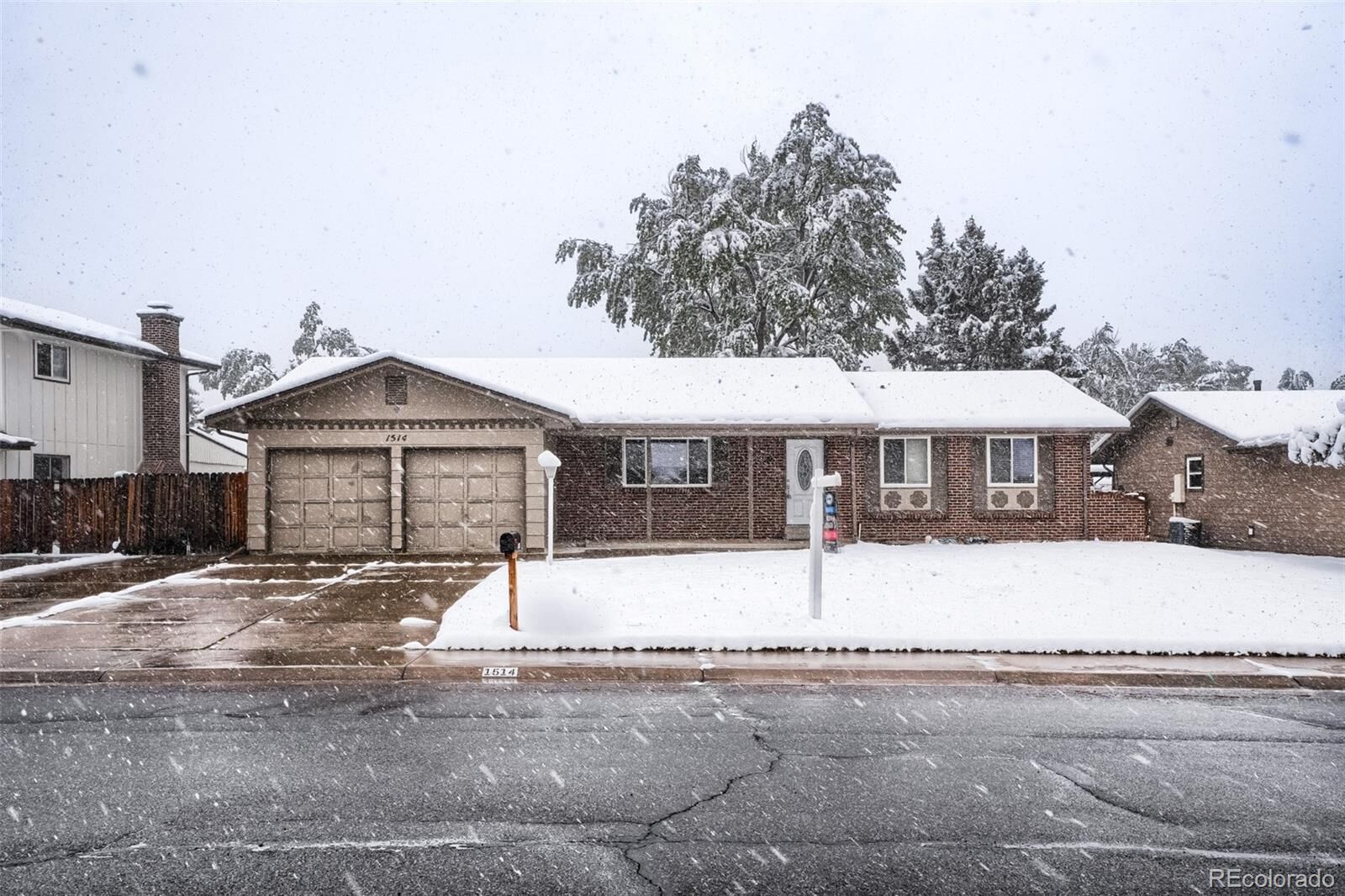 Property Photo:  1514 S Lee Street  CO 80232 
