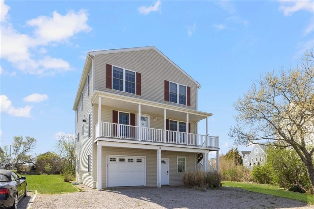 Property Photo:  42 Spruce Avenue  RI 02882 