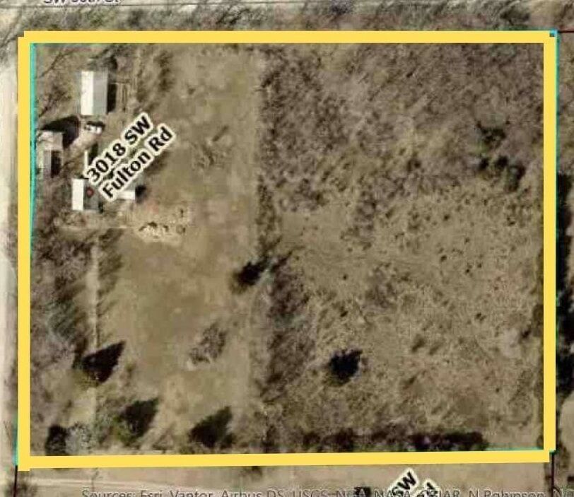 Property Photo:  3018 SW Fulton Rd  KS 67144-8809 
