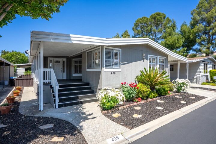 Property Photo:  429 Millpond Drive 429  CA 95125 