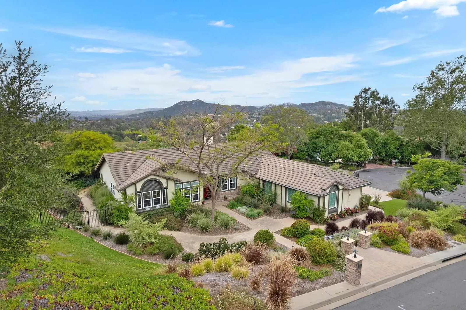 Property Photo:  14505 Wildgrove Rd  CA 92064 