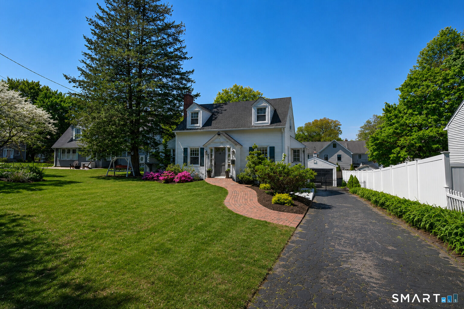 Property Photo:  23 Benedict Avenue  CT 06825 