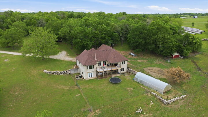 Property Photo: 8202 N Farm Road 53 MO 65770
