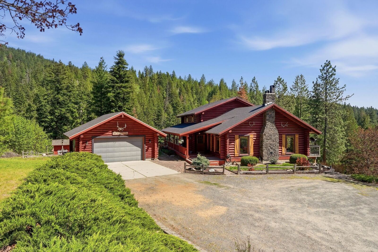 Property Photo: 22821 E Harvard Branch Rd WA 99030