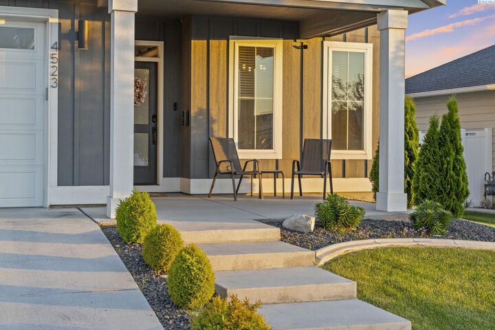 Property Photo:  4523 Village View St.  WA 99352 