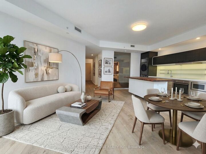 Photo de la propriété:  45 Charles Street E 701  ON M4Y 1S2 