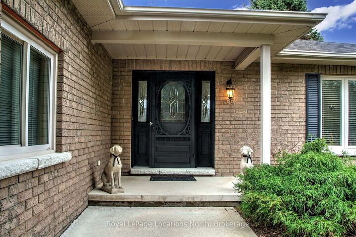 Property Photo: 63 Fairway Avenue ON N4L 1X8