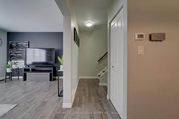 Property Photo: 85 Albright Road 8 ON L8K 6H1