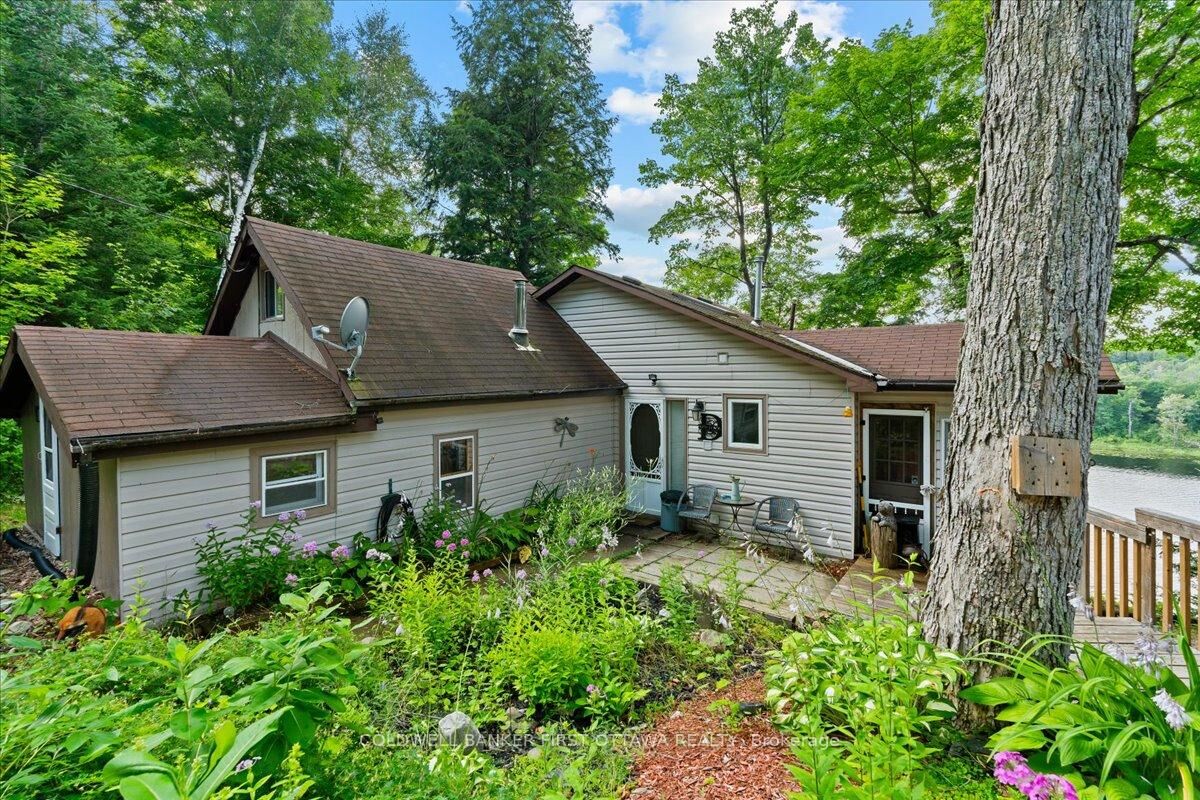 Property Photo:  1159 Teal Trail 39  ON K0H 1B0 