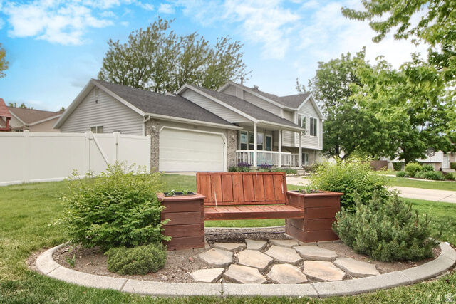 Property Photo:  8292 S Piney Ct W  UT 84088 